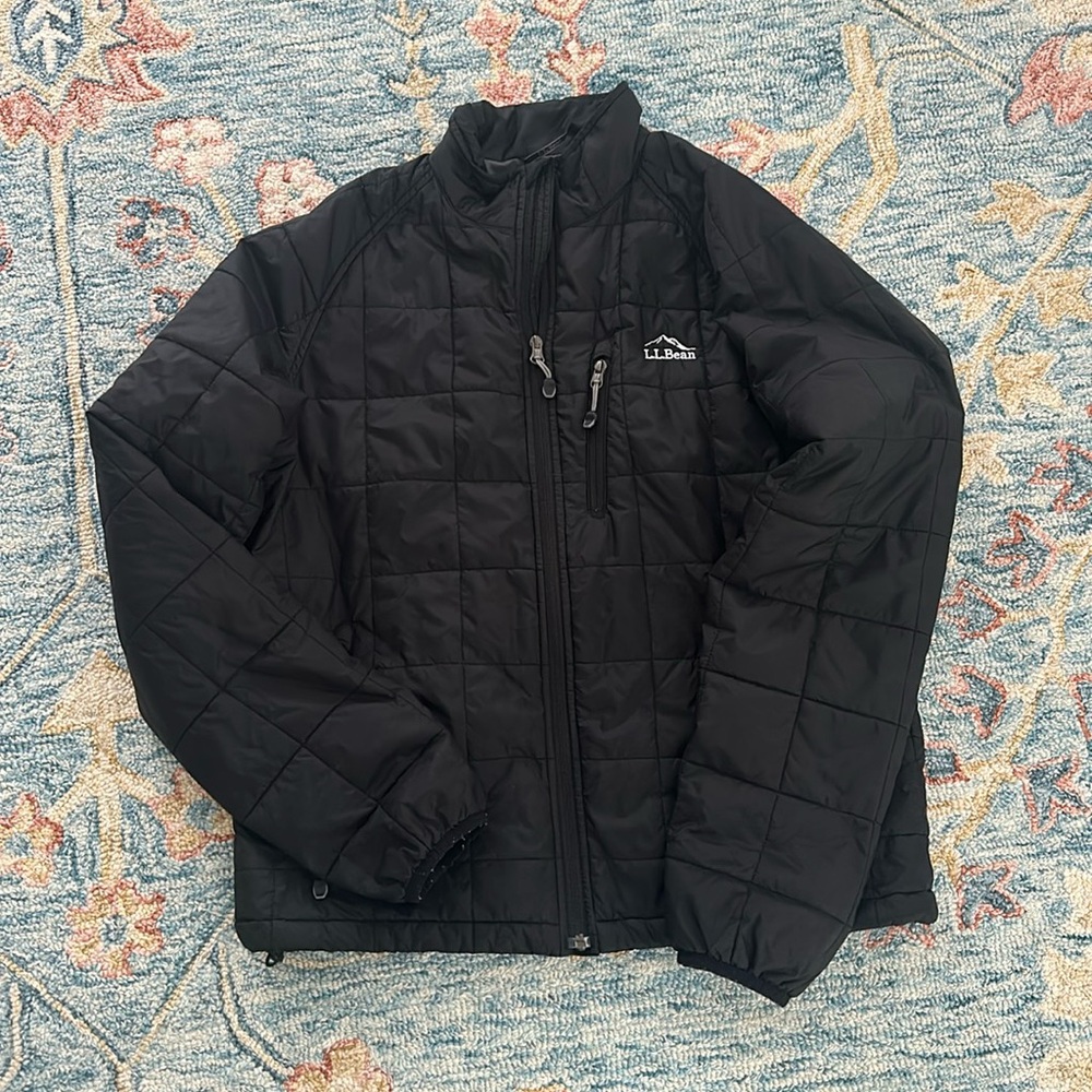 LL Bean men’s light weight jacket. Size M